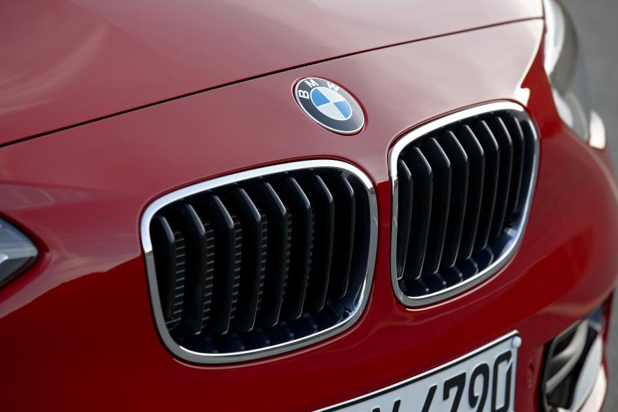  BMW 118i Sport Line 2011 года  (фото 167 из 185)